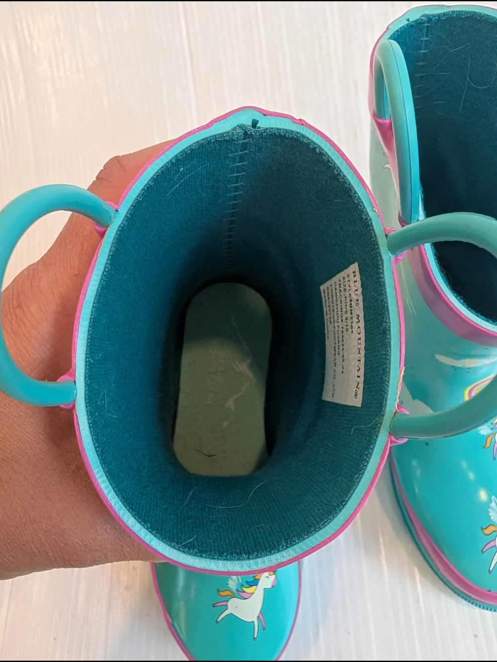 BLUE MOUNTAIN Kids Teal Unicorn Rain Boots with Pink Trim Size 9/10